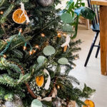 All Foraged And Natural Christmas Decor You'Ll Love | Most Lovely Throughout Christmas Tree Leaves Decor