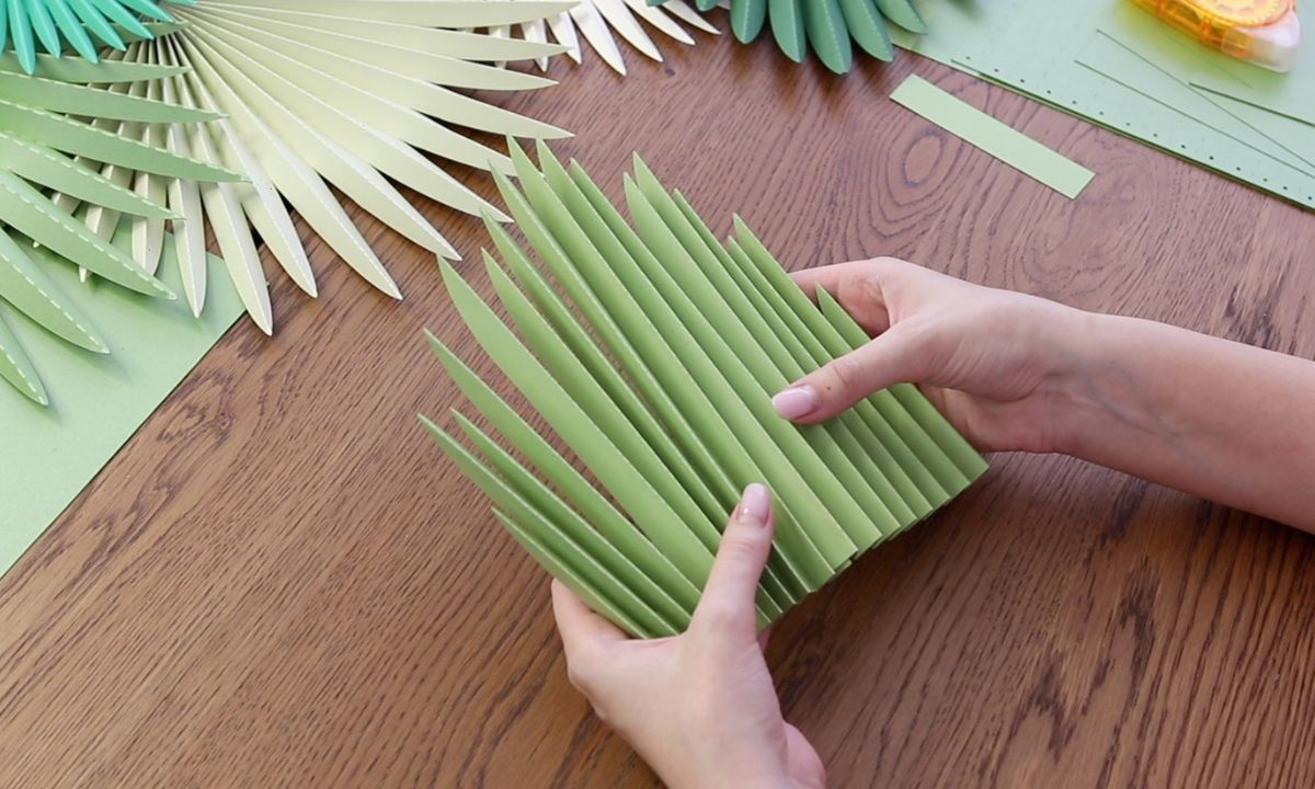 How To Make Paper Palm Leaves Diy (+ Free Template) - Fancybloom inside Printable Palm Tree Leaf Template